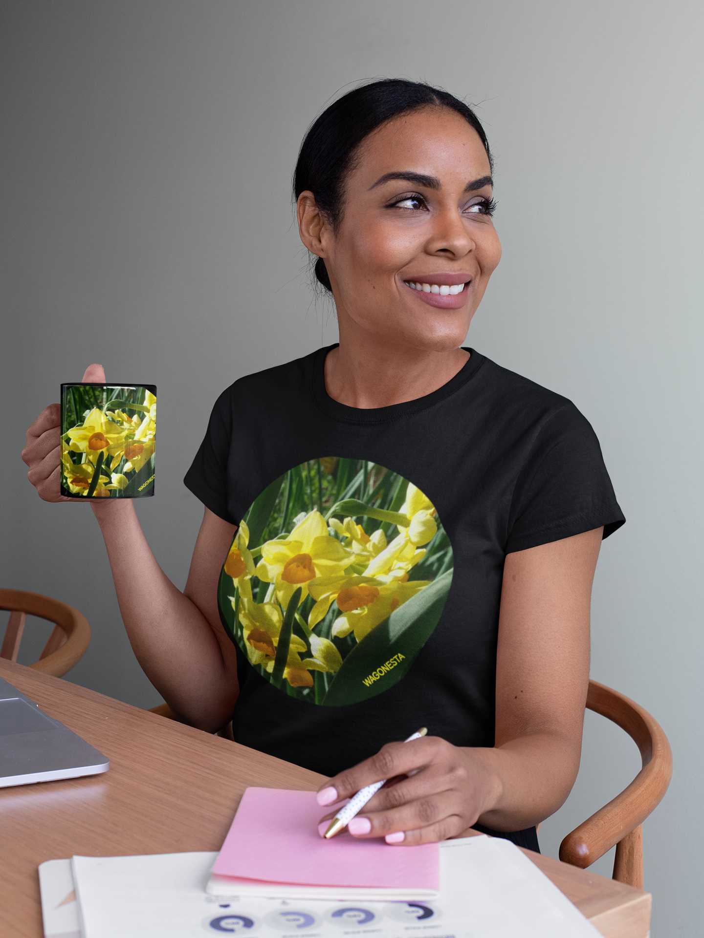 Daffodil Boquet Women's Softstyle Tee - Gildan + Mug 'n Tee