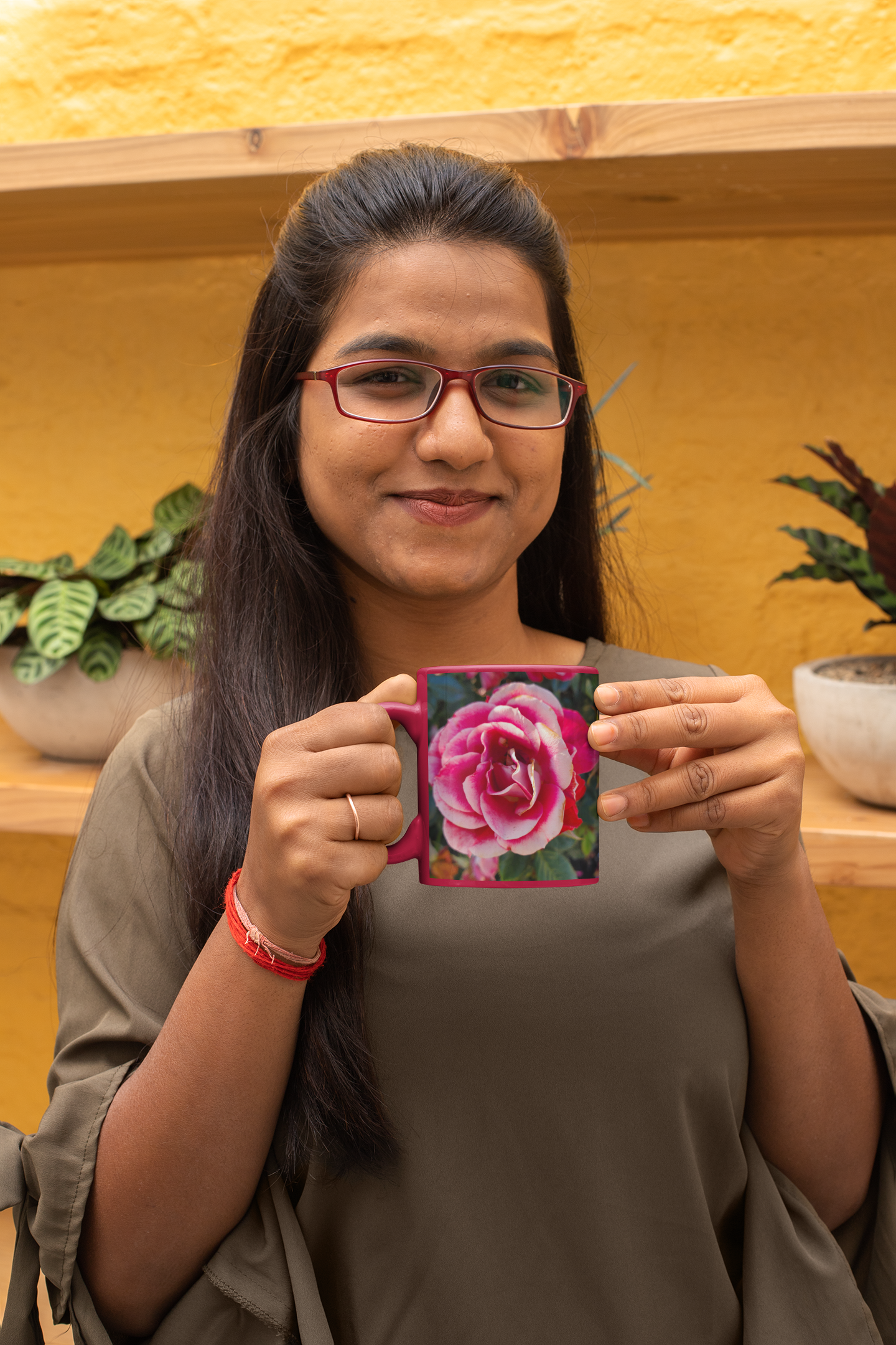 11 oz. Two-Tone Mug (Red) - Wagonesta - Two Tone Roses