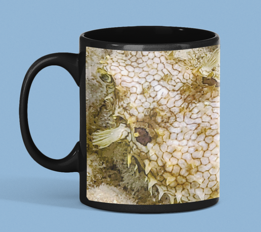 11 oz Black Mug - Wagonesta - Puffer Fish