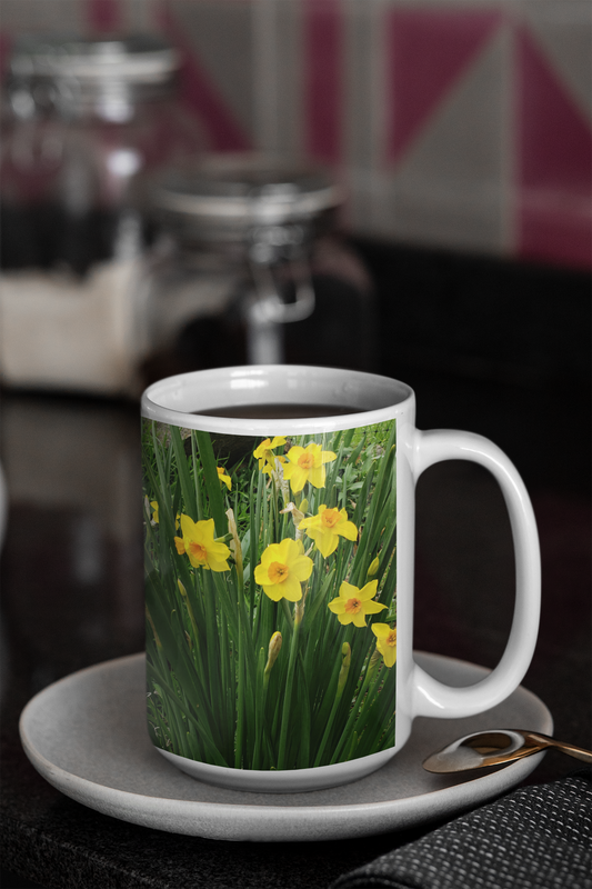 15 oz Ceramic Mug - Wagonesta- Daffodils in Green