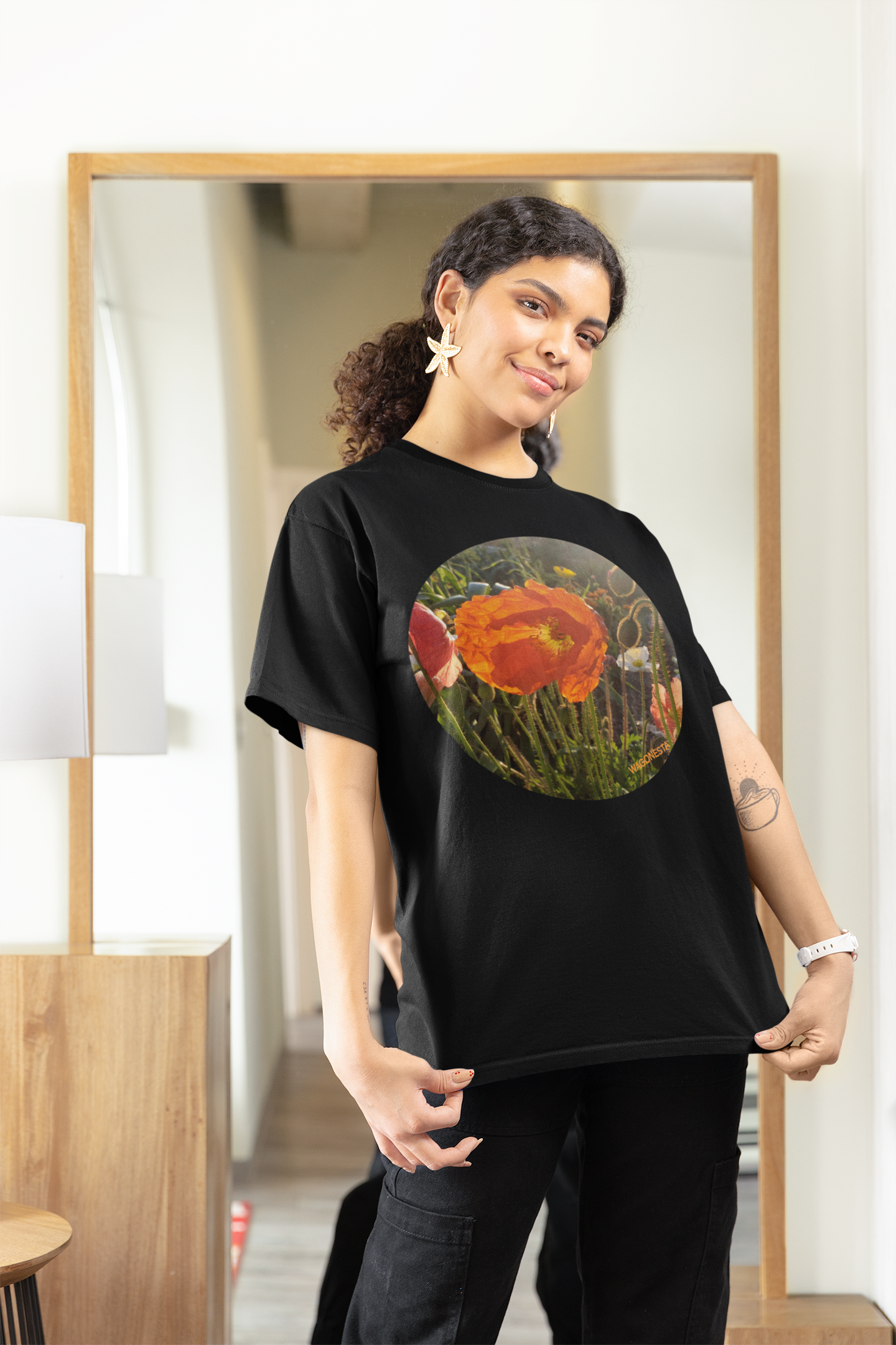 Icelandic Poppies-  Women's Softstyle Tee - Gildan +Mug 'n Tee