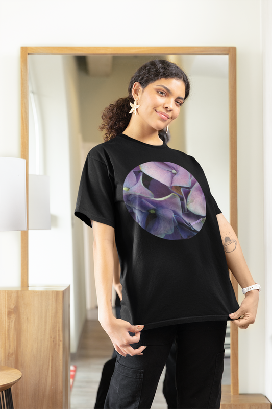 PERIWINKLE HYDRANGEA- Women's Relaxed T-Shirt