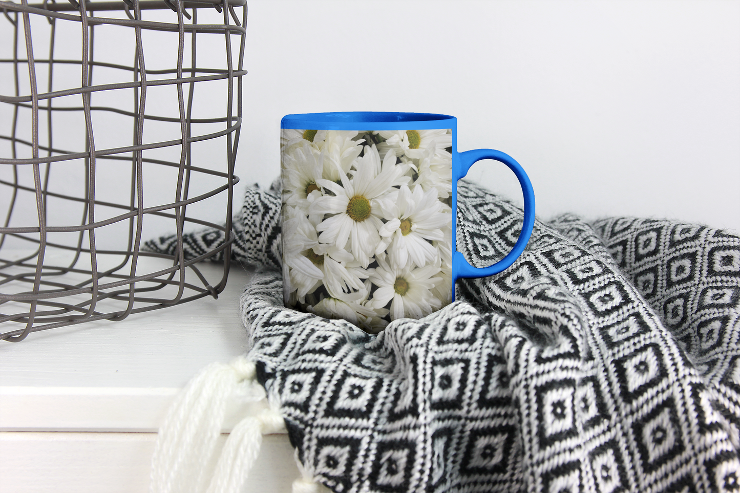 11 oz. Two-Tone Mug (Blue) - Wagonesta - Bunch of Daisies