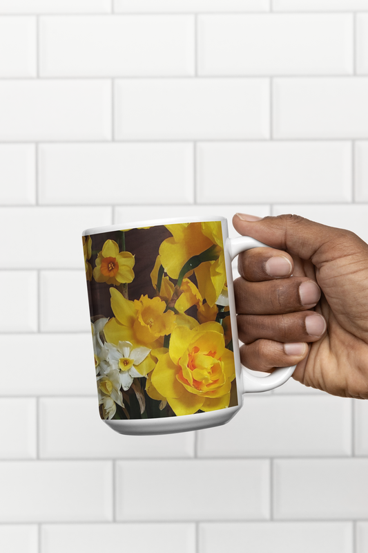 15 oz Ceramic Mug - Wagonesta  - Large Daffodil  Bouquet