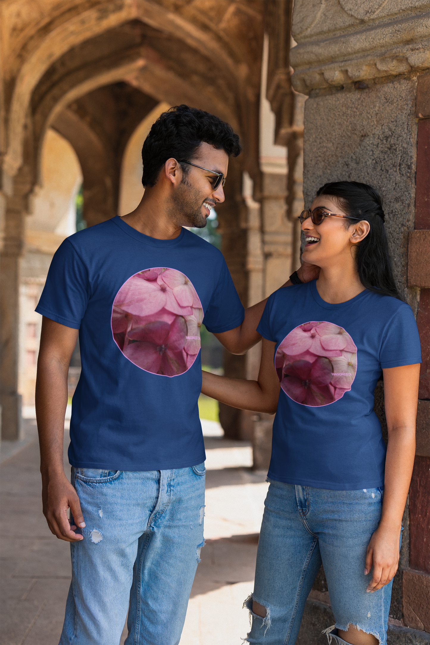 PINk HYDRANGEA  - Unisex t-shirt