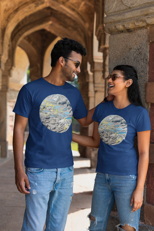 BRIGHT LITTLE FISH - Unisex t-shirt