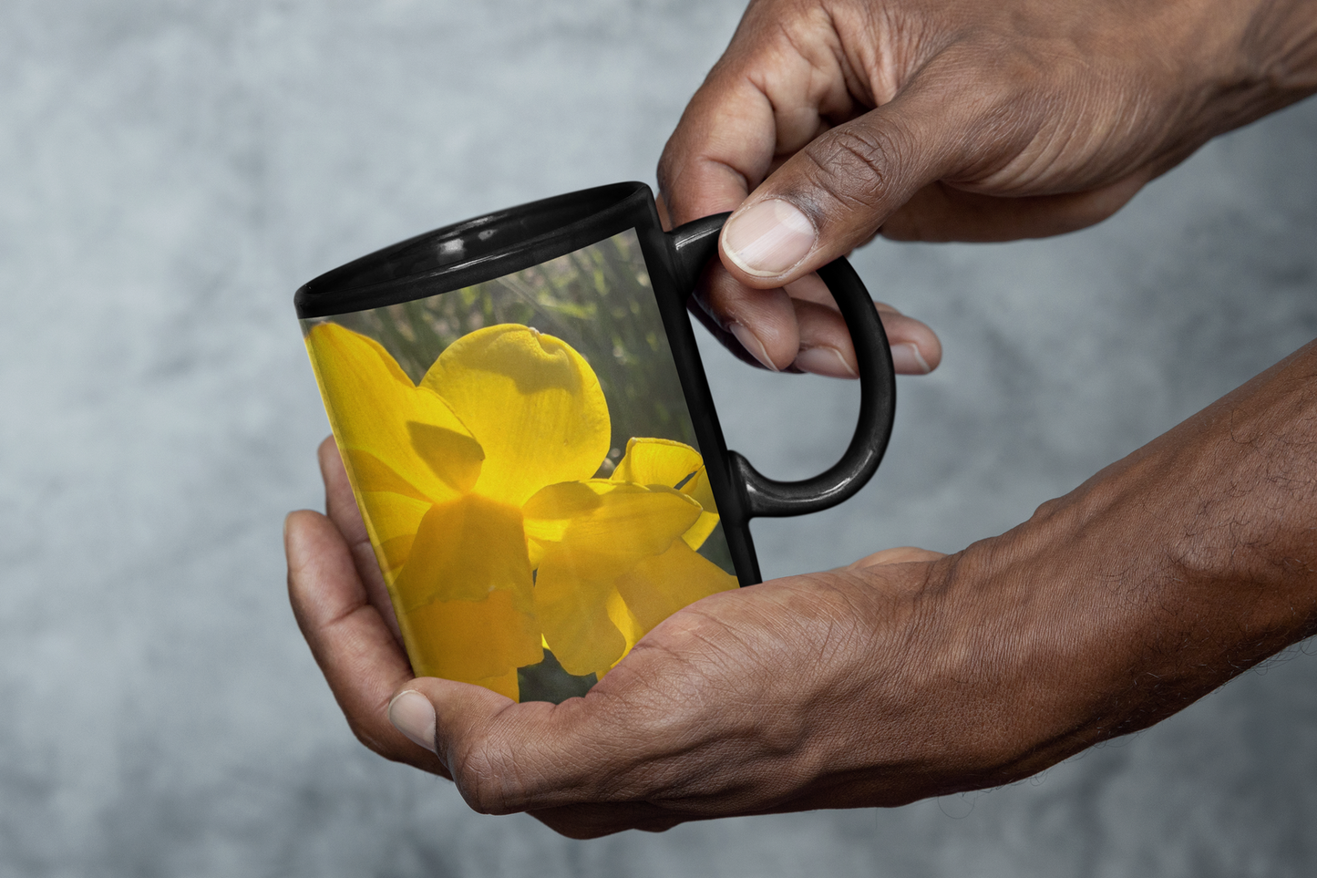 YELLOW DAFFODIL- Black Glossy Mug